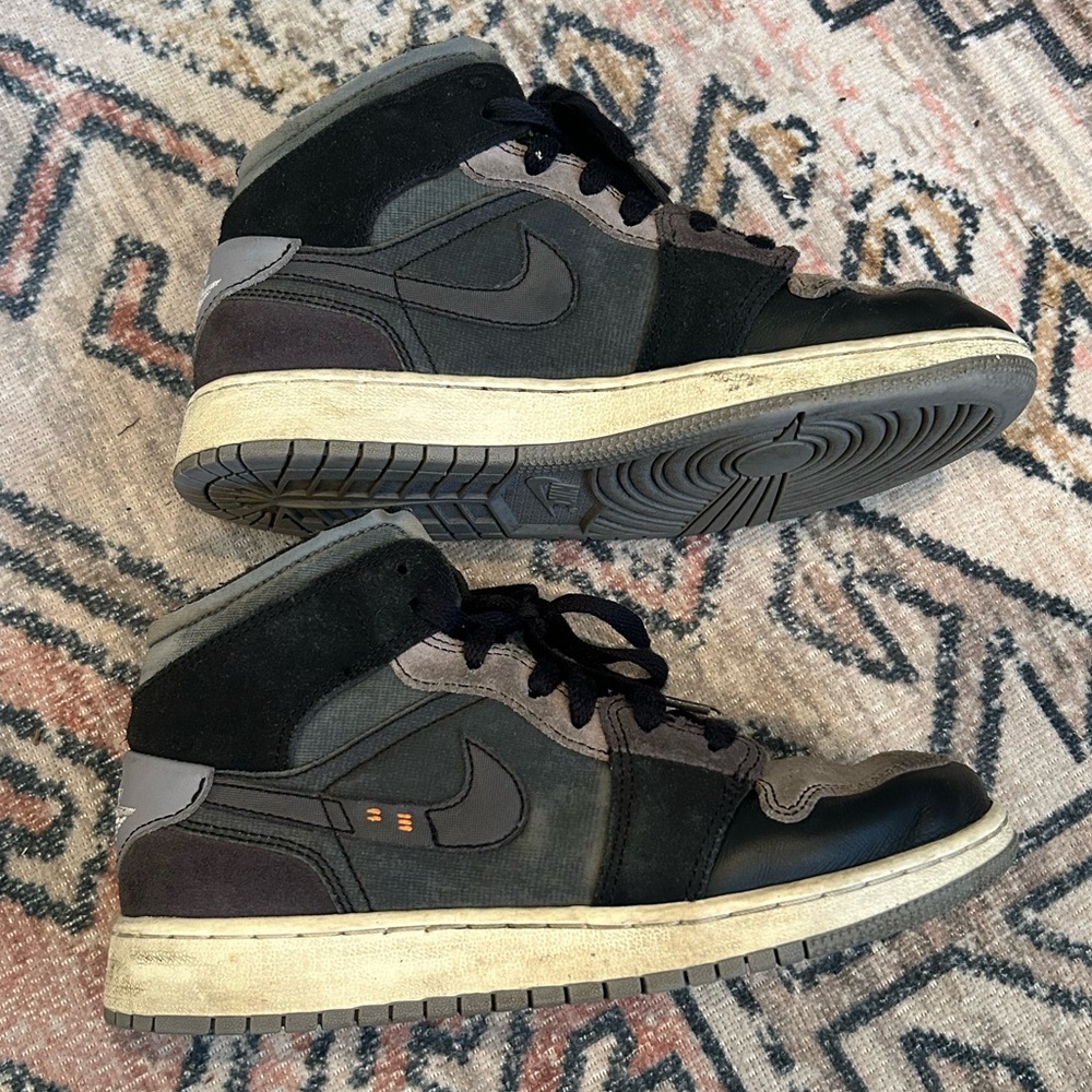 NIKE - Kids 4 (big kids) Air Jordan’s - Black and Grey